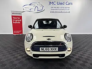 Used 2016 MINI Hatch Cooper Sd White - Interior and Exterior details 3