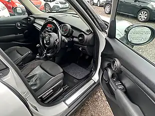 Used 2016 MINI Hatch Cooper Silver - Interior and Exterior details 14