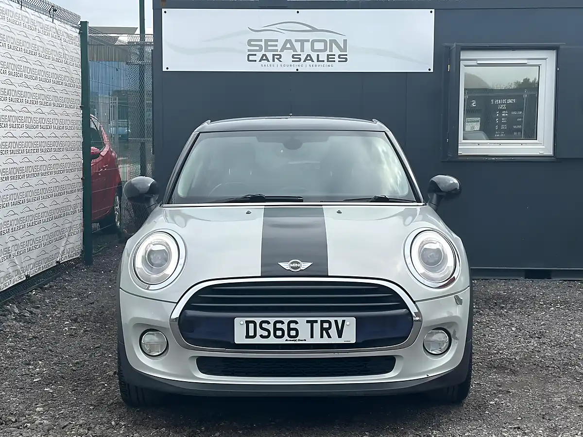 Used 2016 MINI Hatch Cooper Silver - Interior and Exterior details 2