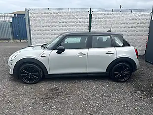 Used 2016 MINI Hatch Cooper Silver - Interior and Exterior details 4