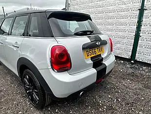 Used 2016 MINI Hatch Cooper Silver - Interior and Exterior details 6