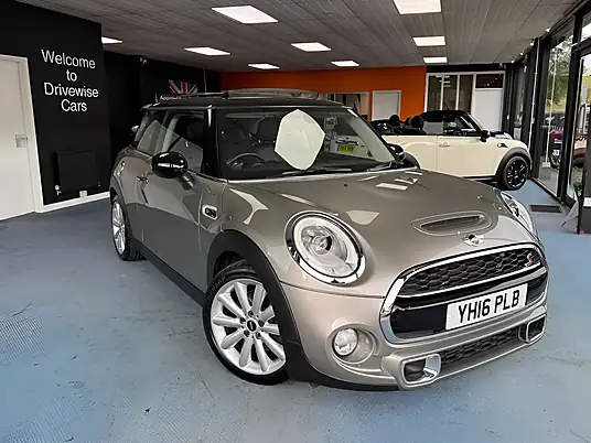 2016 MINI Hatch Cooper SD