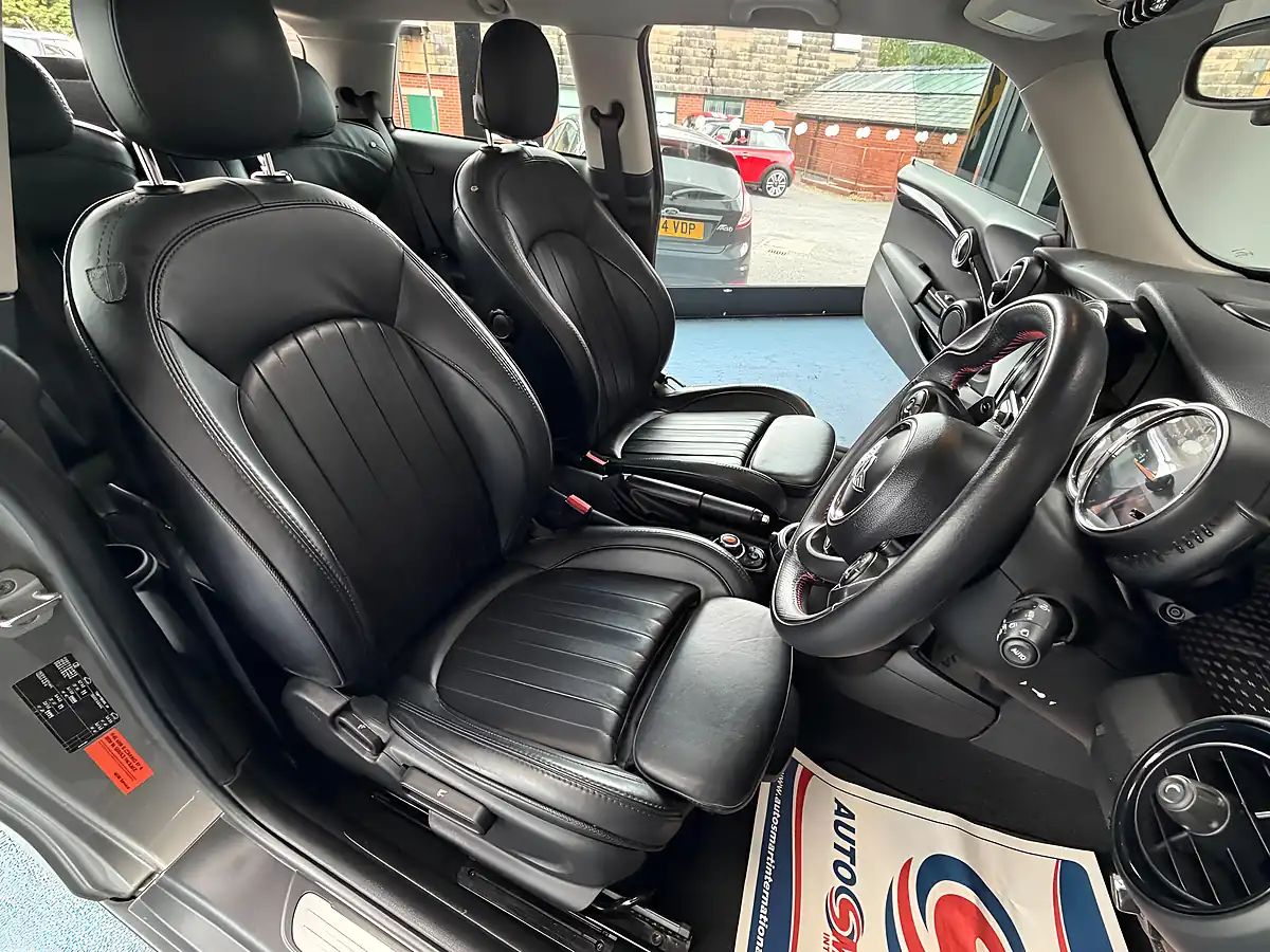 Used 2016 MINI Hatch Cooper Silver - Interior and Exterior details 14