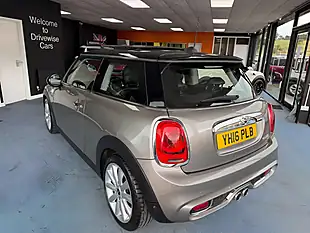Used 2016 MINI Hatch Cooper Silver - Interior and Exterior details 7