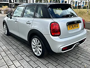 Used 2016 MINI Hatch Cooper Silver - Interior and Exterior details 10