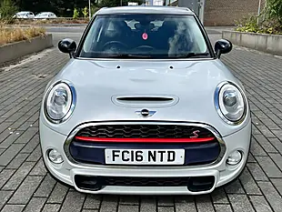 Used 2016 MINI Hatch Cooper Silver - Interior and Exterior details 12