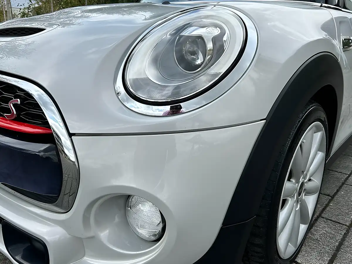 Used 2016 MINI Hatch Cooper Silver - Interior and Exterior details 6