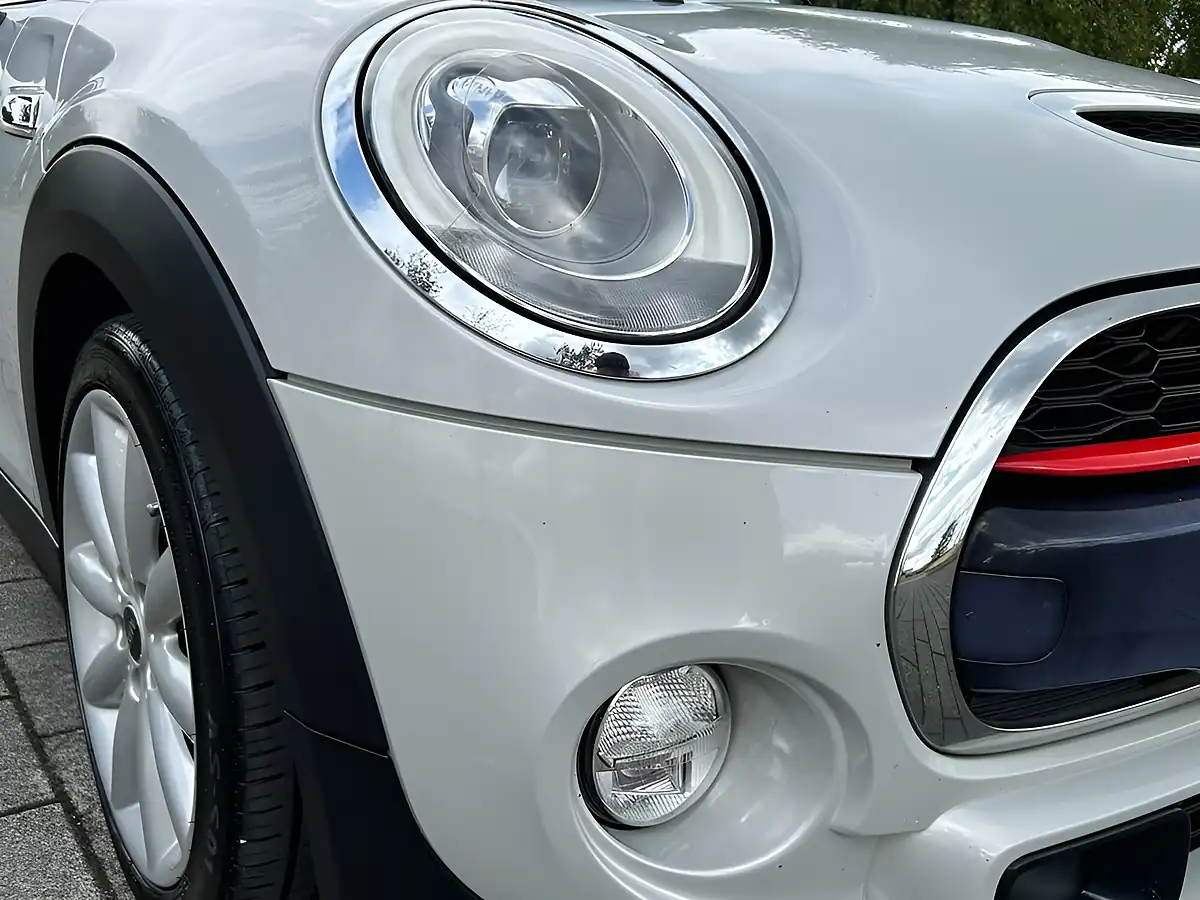 Used 2016 MINI Hatch Cooper Silver - Interior and Exterior details 8