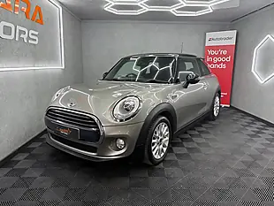 Used 2016 MINI Hatch Cooper Silver - Interior and Exterior details 8