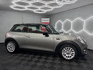 Used 2016 MINI Hatch Cooper Silver - Interior and Exterior details 9