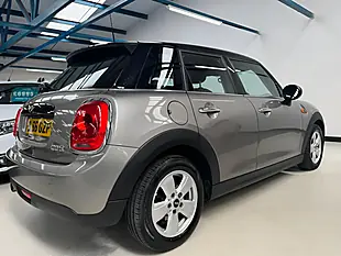 Used 2016 MINI Hatch Cooper Silver - Interior and Exterior details 10