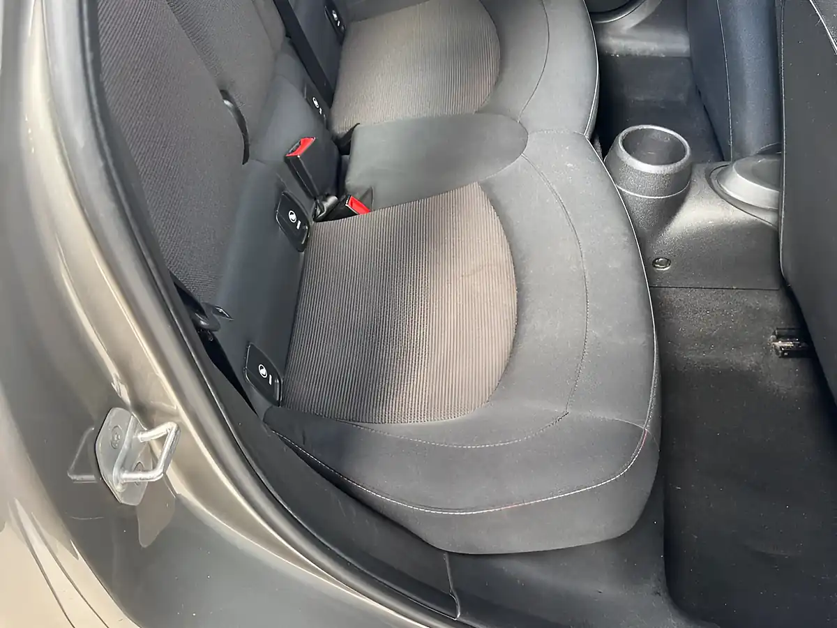 Used 2016 MINI Hatch Cooper Silver - Interior and Exterior details 15