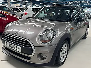 Used 2016 MINI Hatch Cooper Silver - Interior and Exterior details 2