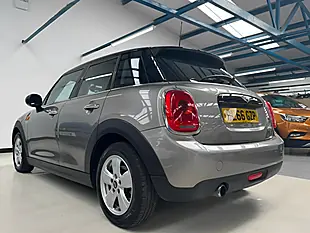 Used 2016 MINI Hatch Cooper Silver - Interior and Exterior details 5
