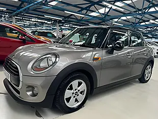 Used 2016 MINI Hatch Cooper Silver - Interior and Exterior details 6