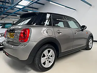 Used 2016 MINI Hatch Cooper Silver - Interior and Exterior details 9