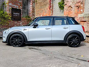 Used 2016 MINI Hatch Cooper Silver - Interior and Exterior details 4
