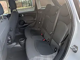 Used 2016 MINI Hatch Cooper Silver - Interior and Exterior details 11