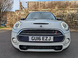 Used 2016 MINI Hatch Cooper Silver - Interior and Exterior details 2