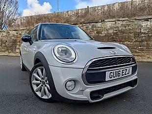 Used 2016 MINI Hatch Cooper Silver - Interior and Exterior details 3