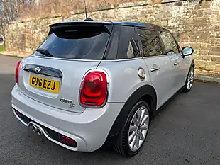 Used 2016 MINI Hatch Cooper Silver - Interior and Exterior details 7