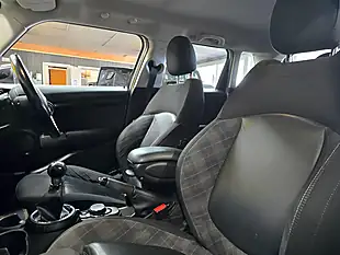 Used 2016 MINI Hatch Cooper Silver - Interior and Exterior details 10