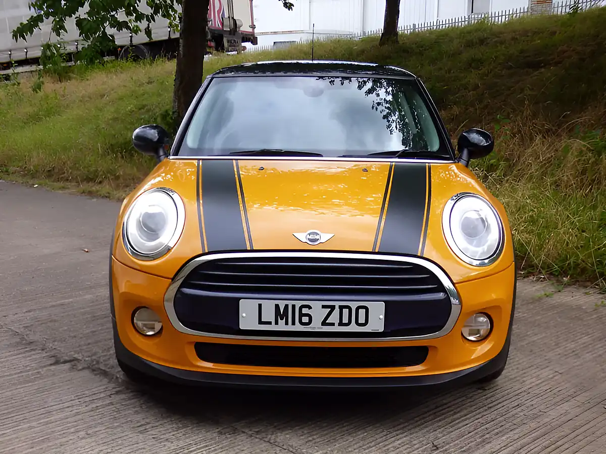 Used 2016 MINI Hatch Cooper Volcanic Orange - Interior and Exterior details 8