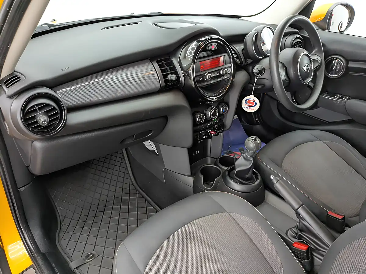 Used 2016 MINI Hatch Cooper Volcanic Orange - Interior and Exterior details 14