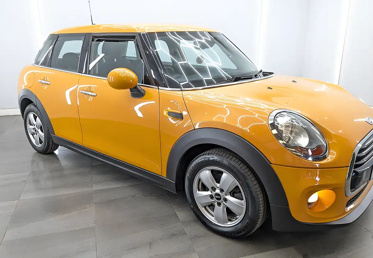 Used 2016 MINI Hatch Cooper Volcanic Orange - Interior and Exterior details 4