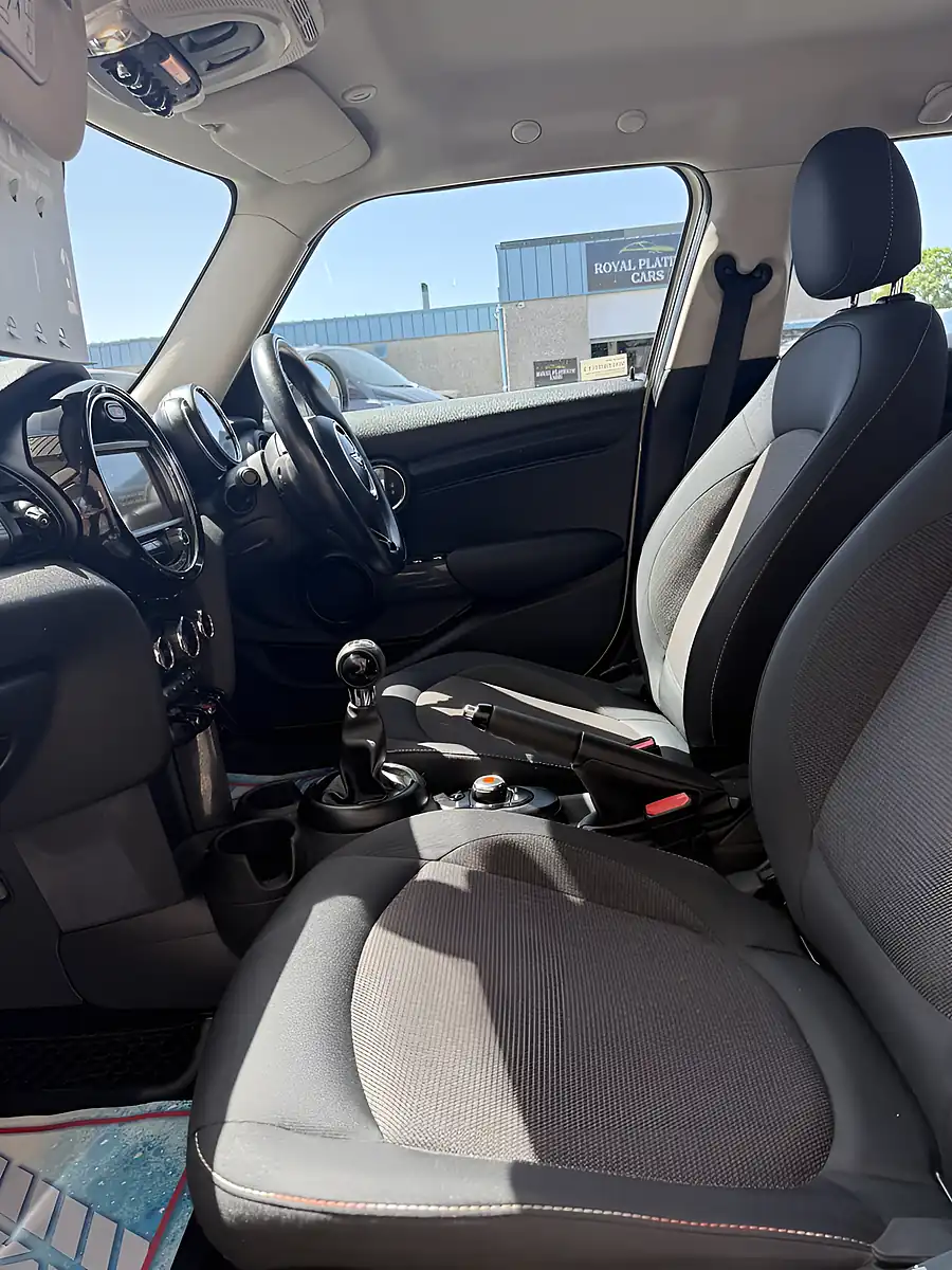 Used 2016 MINI Hatch Cooper White - Interior and Exterior details 11