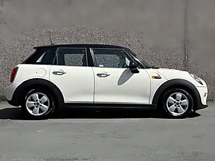 Used 2016 MINI Hatch Cooper White - Interior and Exterior details 2