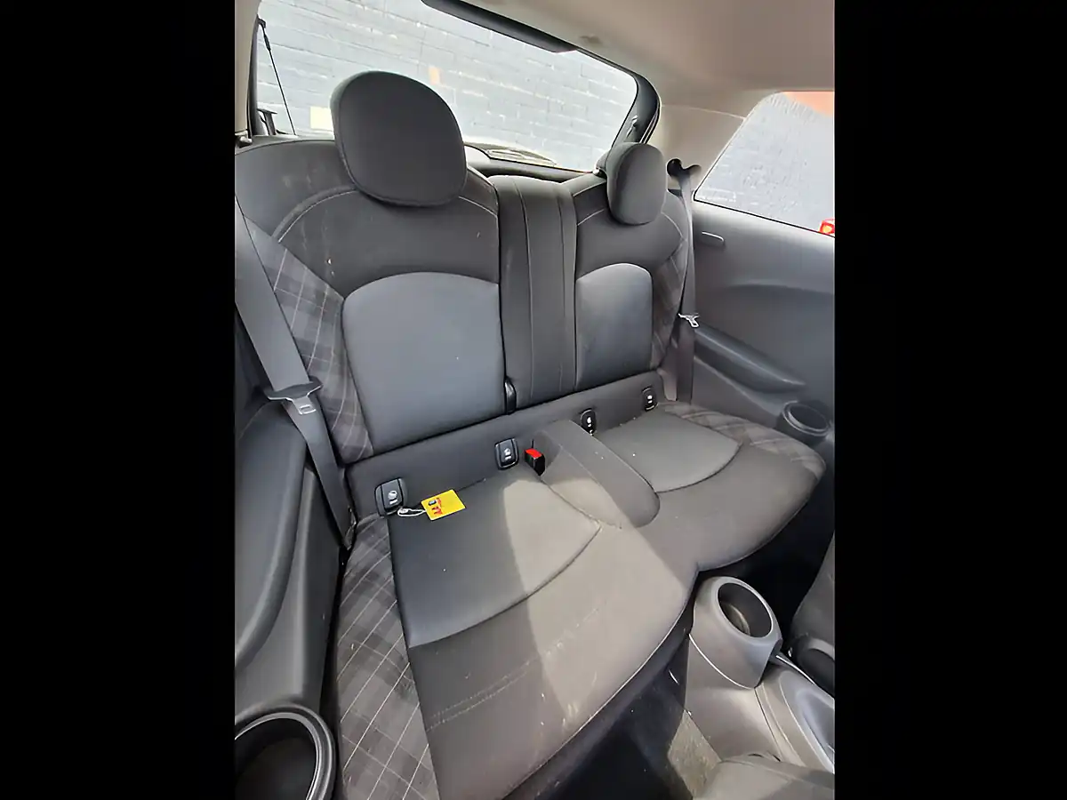 Used 2016 MINI Hatch Cooper White - Interior and Exterior details 16