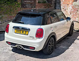 Used 2016 MINI Hatch Cooper White - Interior and Exterior details 7