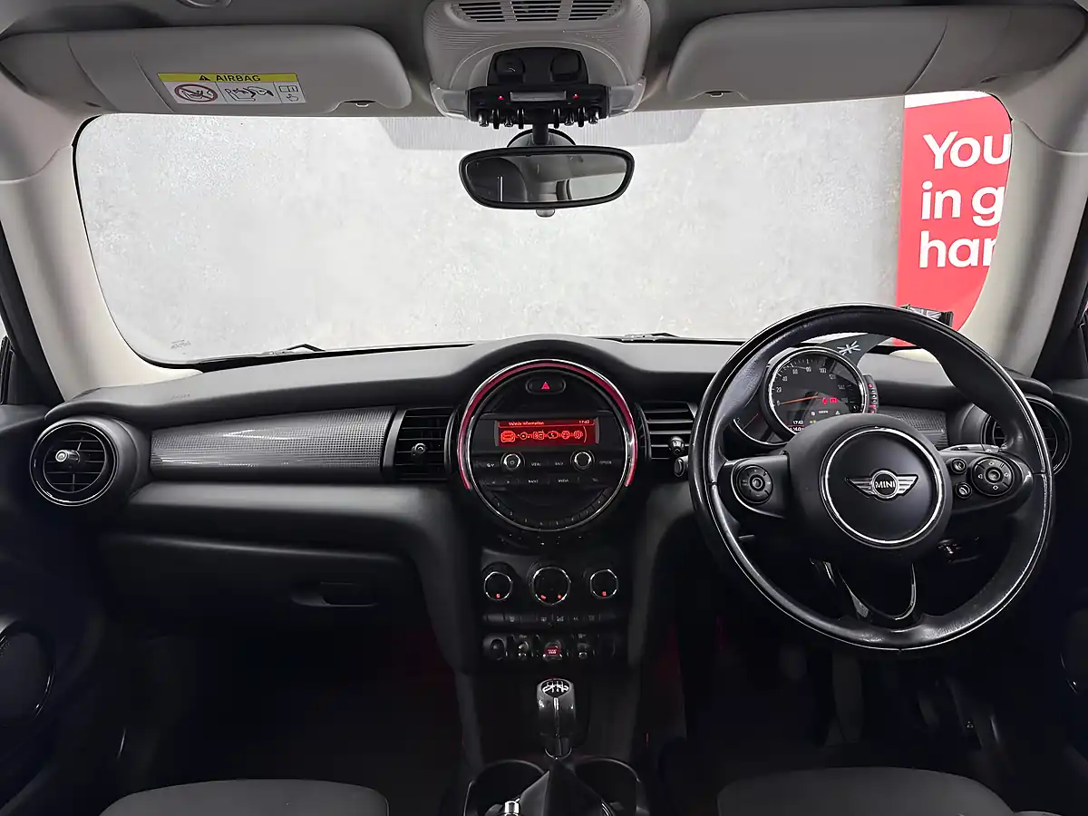 Used 2016 MINI Hatch Cooper White - Interior and Exterior details 20