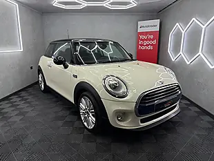 Used 2016 MINI Hatch Cooper White - Interior and Exterior details 7
