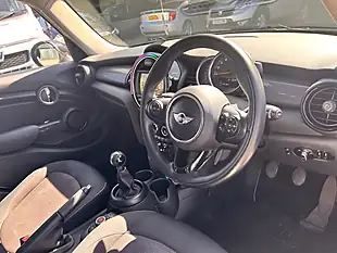 Used 2016 MINI Hatch Cooper White - Interior and Exterior details 5
