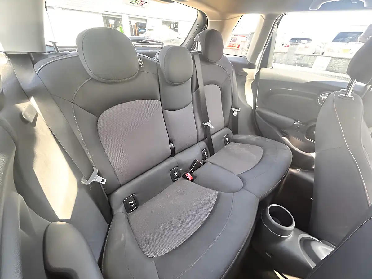 Used 2016 MINI Hatch Cooper White - Interior and Exterior details 6