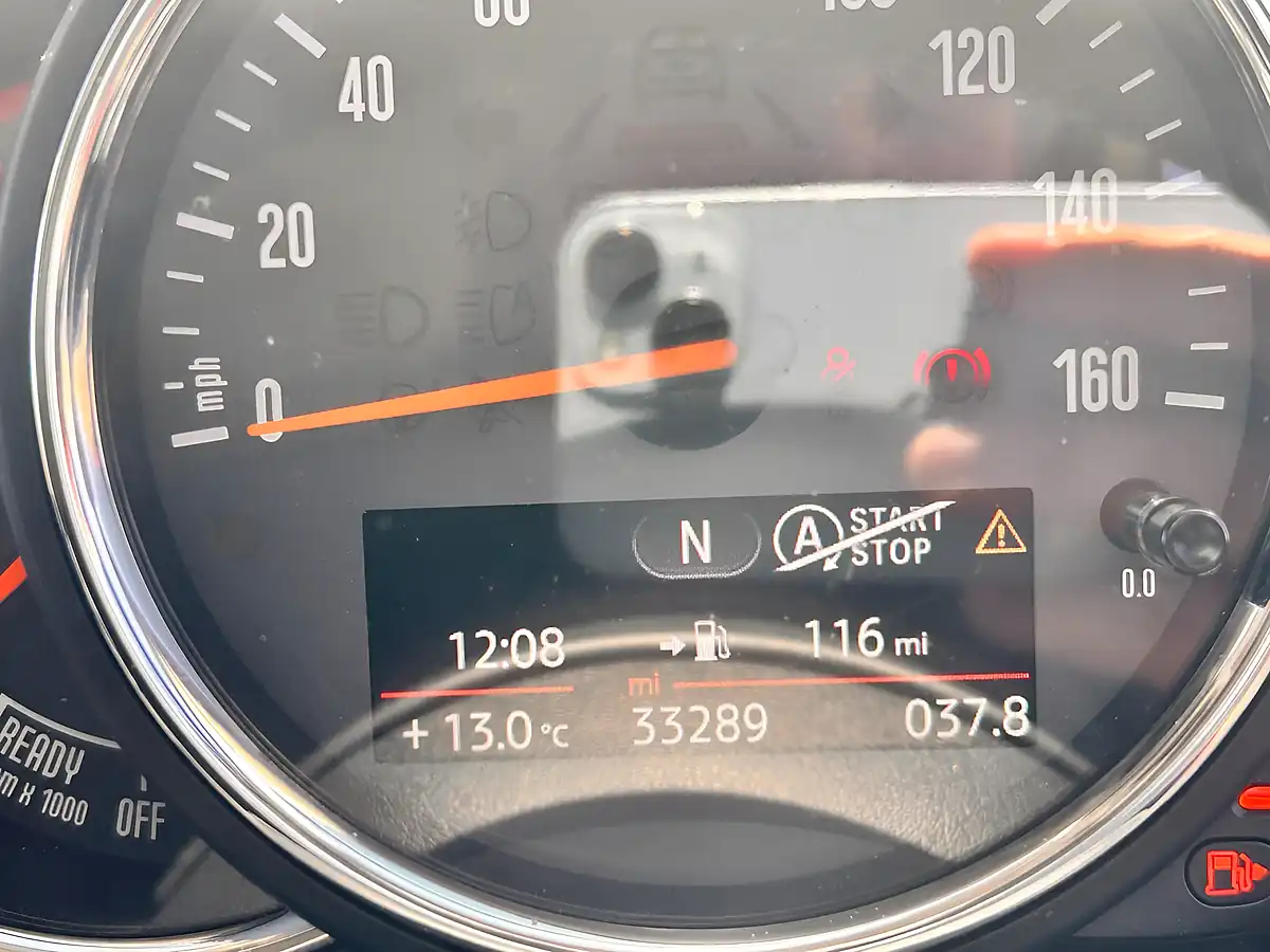Used 2016 MINI Hatch Cooper White - Interior and Exterior details 8