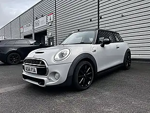 Used 2016 MINI Hatch Cooper White Silver - Interior and Exterior details 19