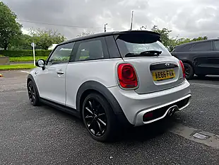 Used 2016 MINI Hatch Cooper White Silver - Interior and Exterior details 3