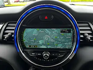 Used 2016 MINI Hatch Cooper White Silver - Interior and Exterior details 9