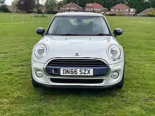 Used 2016 MINI Hatch Cooper White Silver - Interior and Exterior details 2