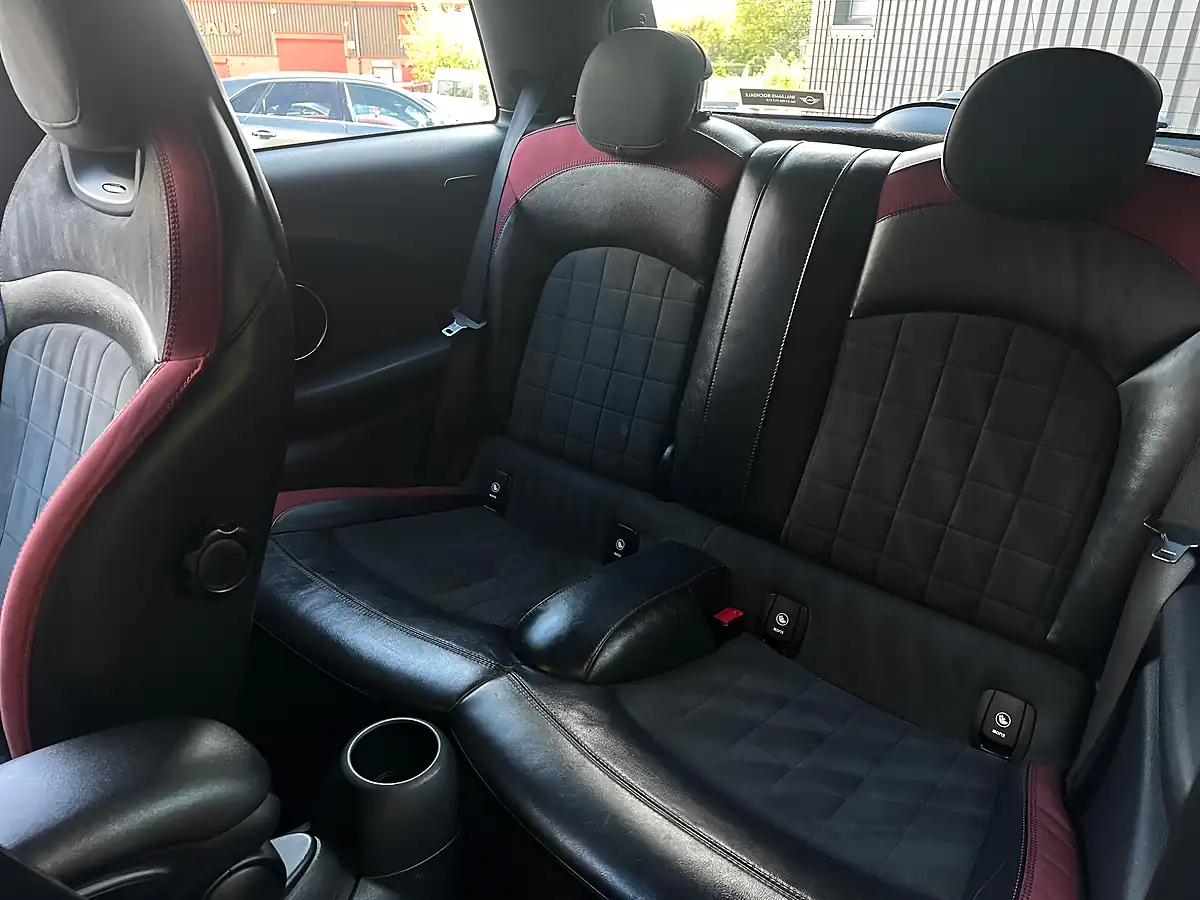 Used 2016 MINI Hatch John Cooper Works Black - Interior and Exterior details 18