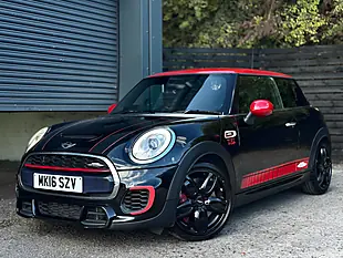 Used 2016 MINI Hatch John Cooper Works Black - Interior and Exterior details 20
