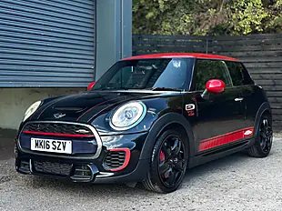 Used 2016 MINI Hatch John Cooper Works Black - Interior and Exterior details 5