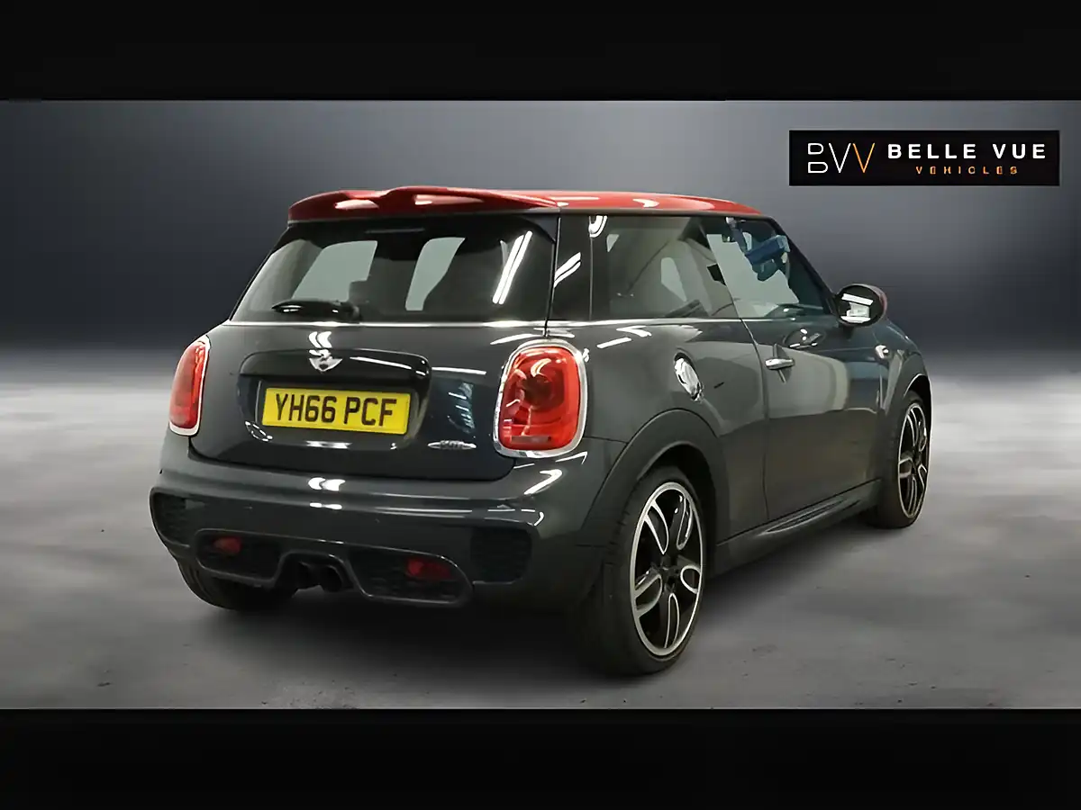 Used 2016 MINI Hatch John Cooper Works Thunder Grey - Interior and Exterior details 4