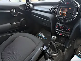 Used 2016 MINI Hatch One Black - Interior and Exterior details 13