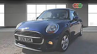 Used 2016 MINI Hatch One Blue - Interior and Exterior details 17