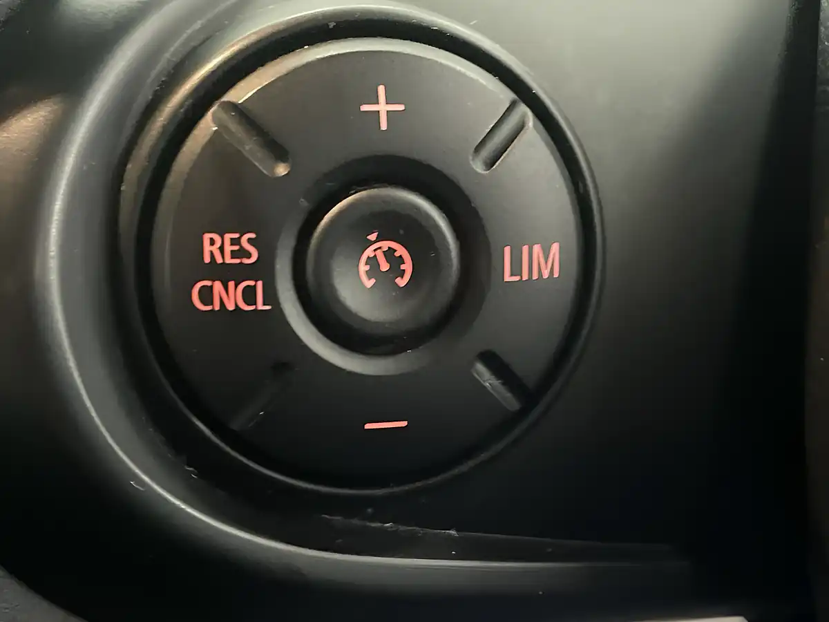 Used 2016 MINI Hatch One Moonwalk Grey - Interior and Exterior details 15
