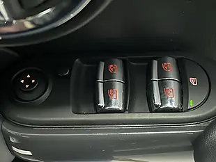 Used 2016 MINI Hatch One Moonwalk Grey - Interior and Exterior details 18